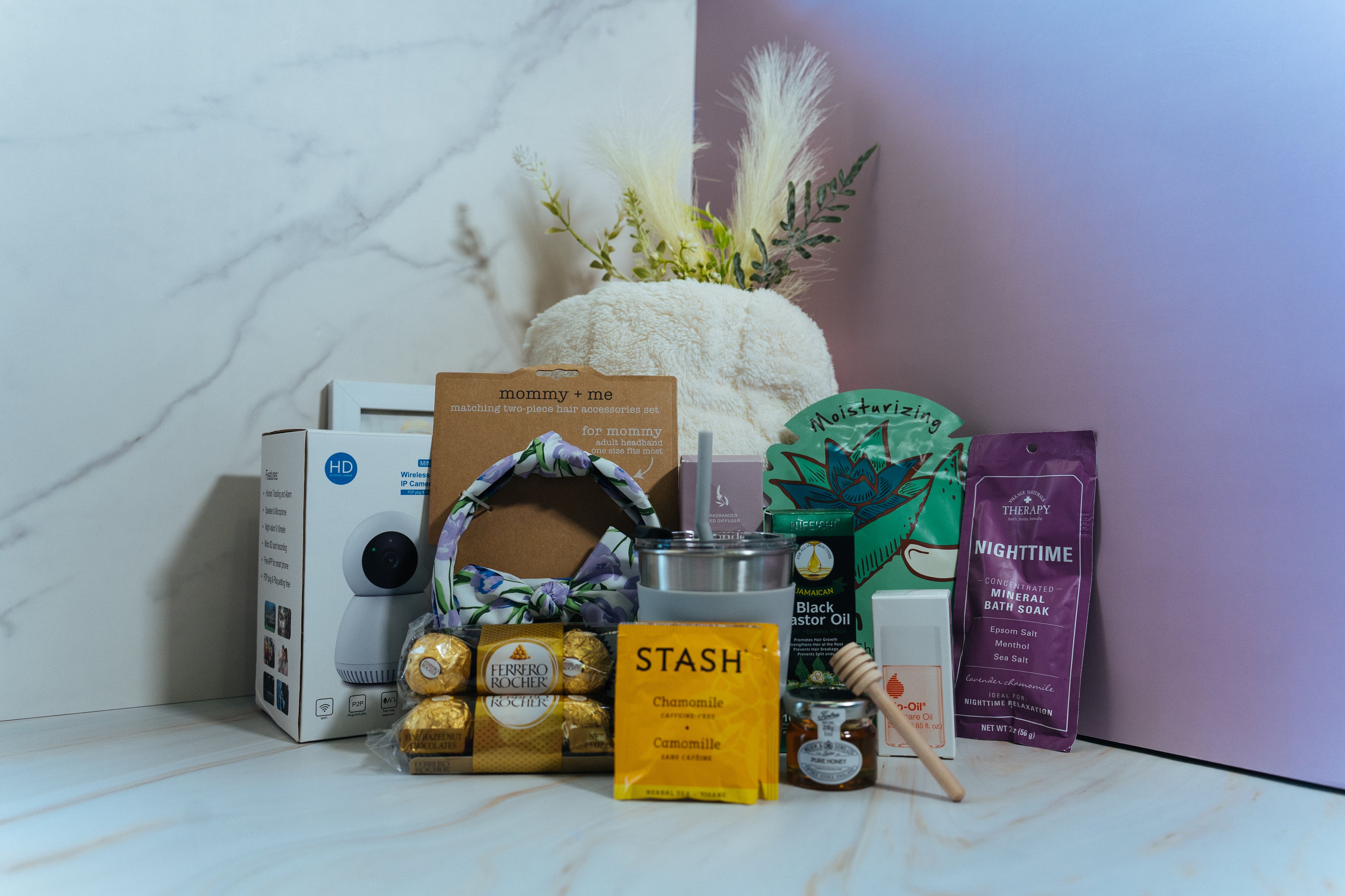 Mother in Bloom Gift Basket