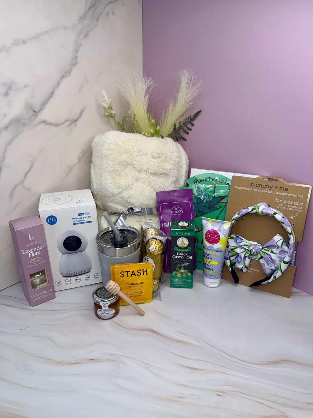 Mother in Bloom Gift Basket